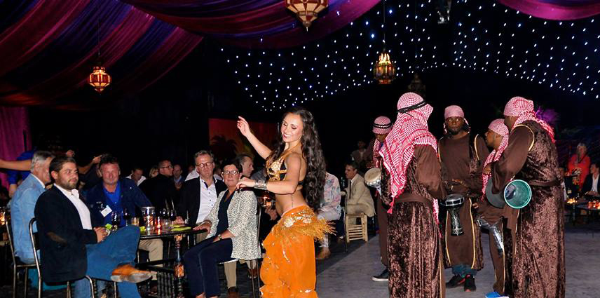 Slangen beschikbaar voor zakelijke evenementen